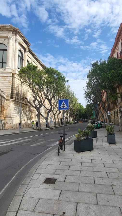 Rooms Best Vacation Ever Cagliari Esterno foto