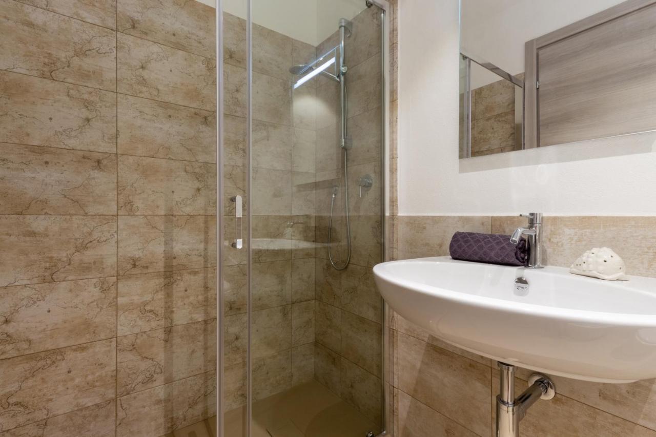 Rooms Best Vacation Ever Cagliari Esterno foto